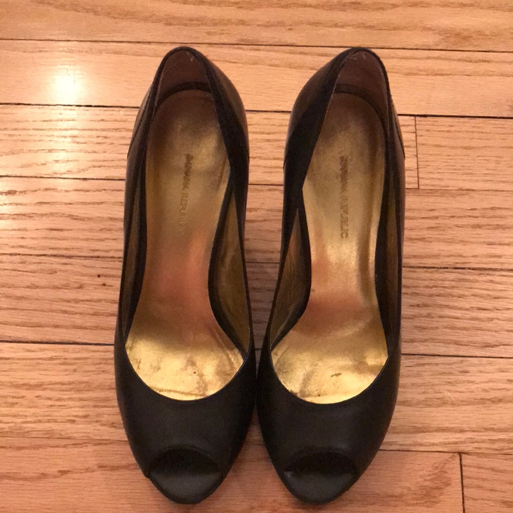 Peep toe Pumps